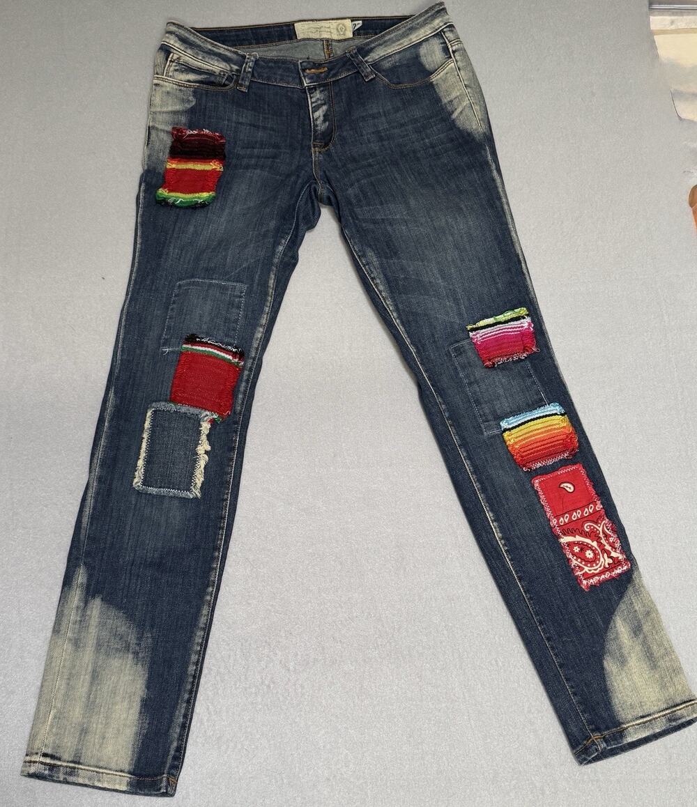 Free People Artisan De Luxe Patchwork Jeans 29 Serape Bandana Distressed Boho